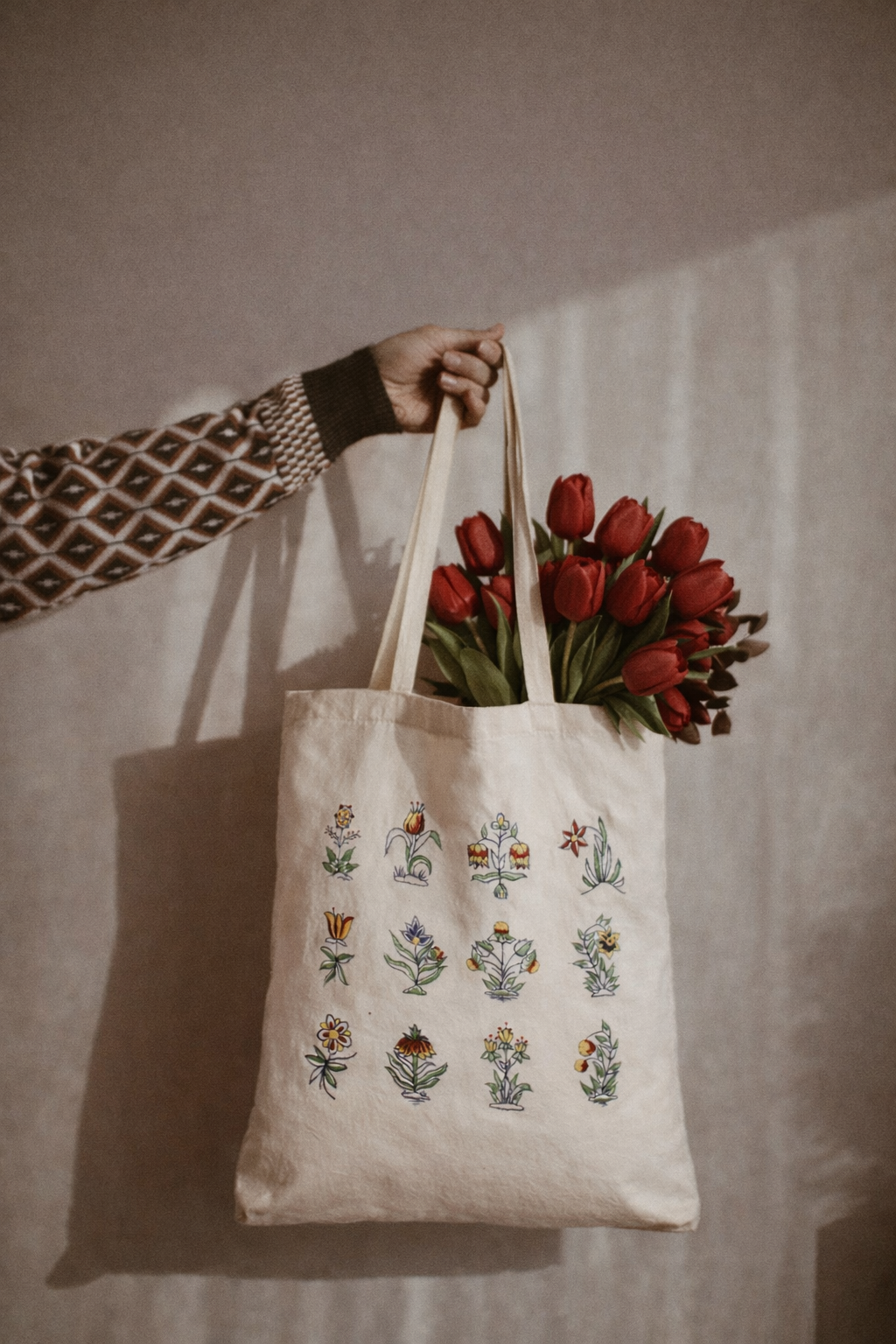 DIY Borduurpakket – Tulpenmanie Tote Bag